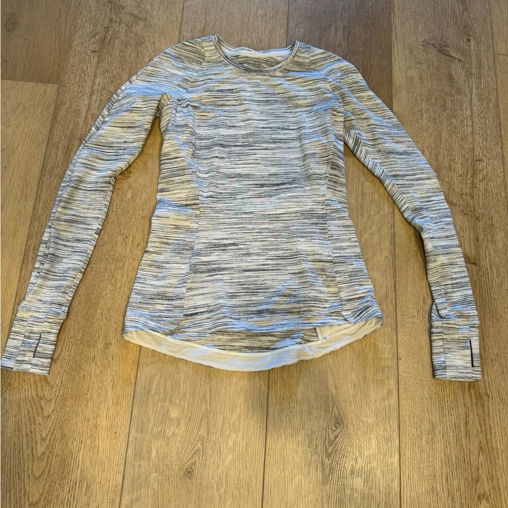 Lululemon White/Gray Long Sleeve Shirt Size 8